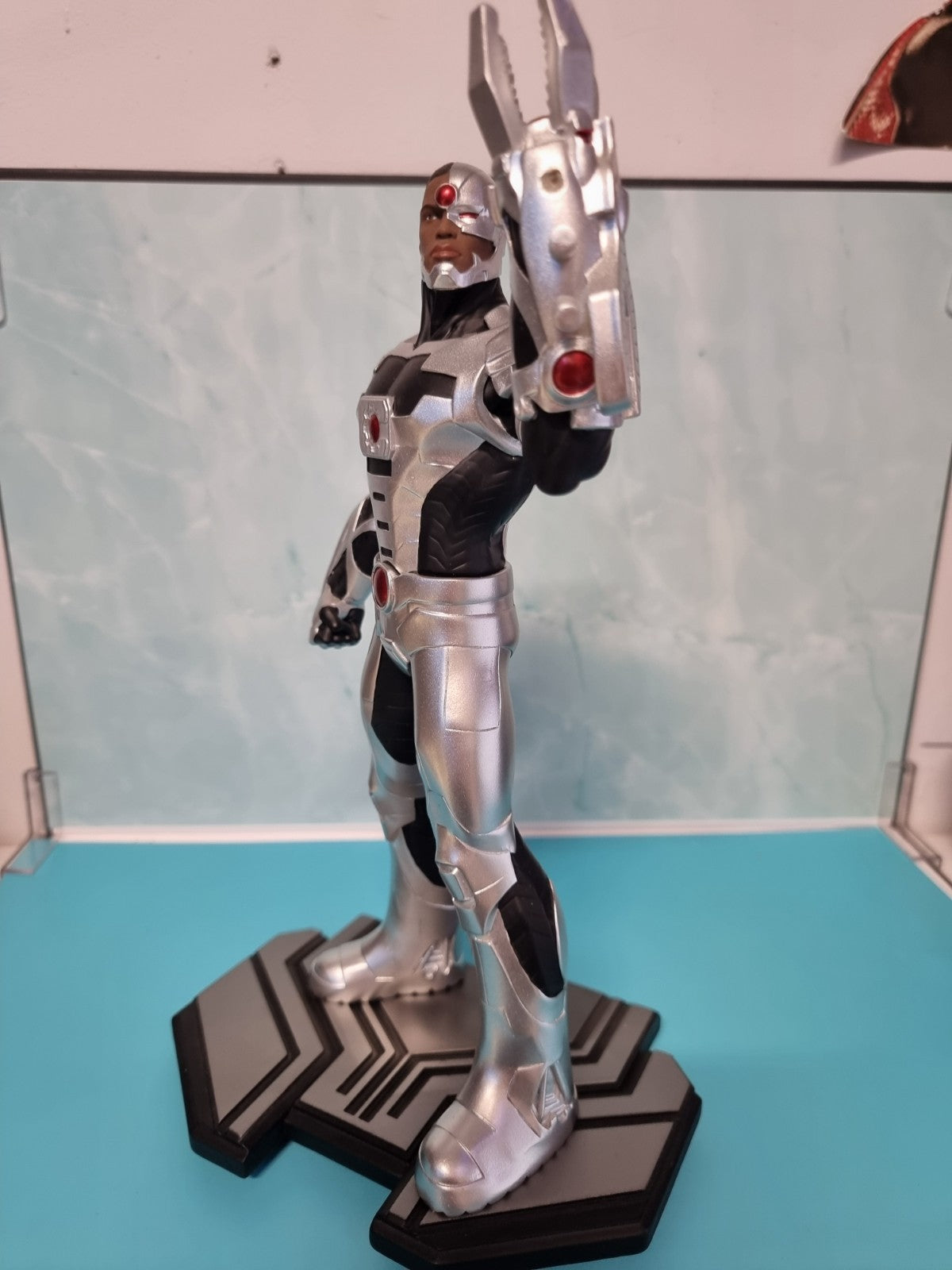 DC Comics Icons Cyborg Statue  #698/5200 DC Direct Collectibles-Justice League