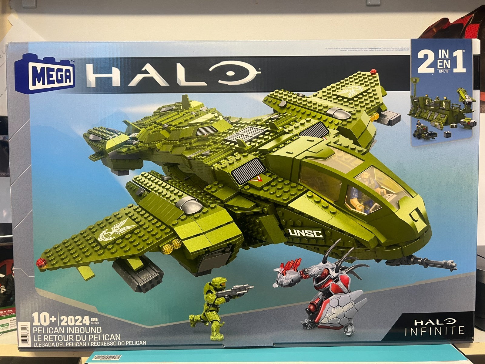 MEGA Halo Pelican Inbound Vehicle Halo Infinite Building Set with Master Chief C