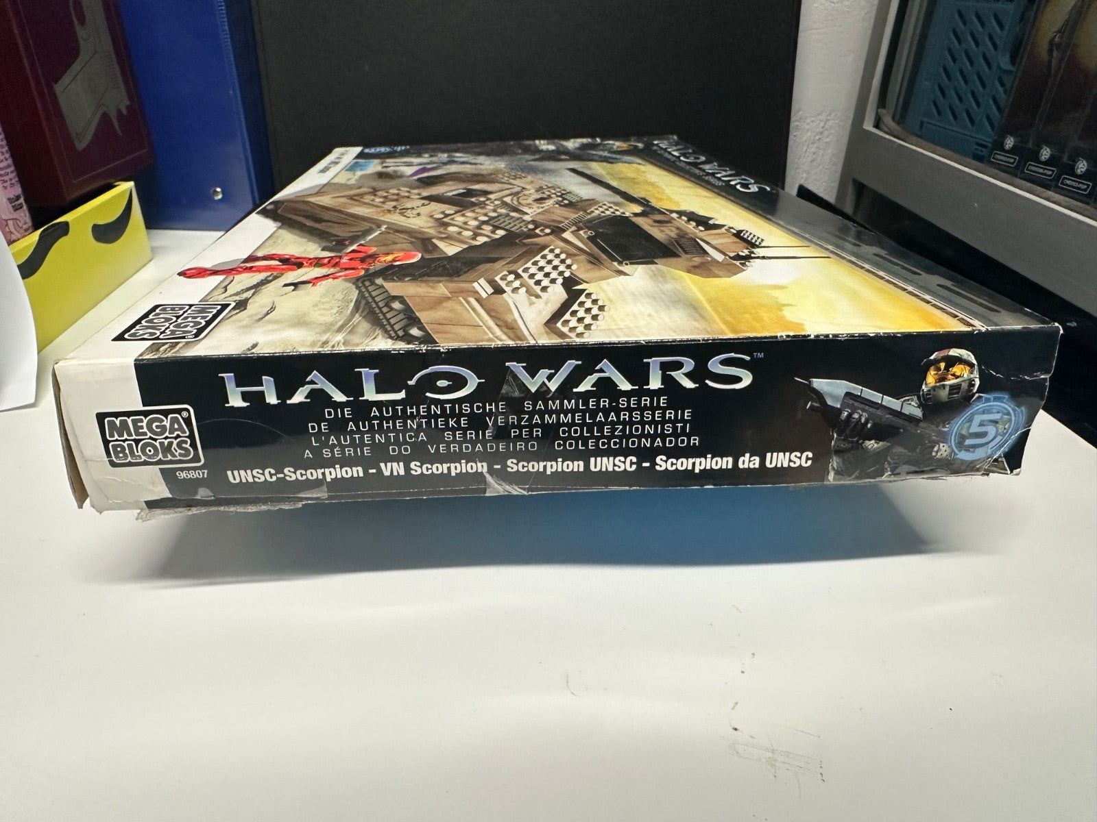 Mega Bloks: Halo Wars  UNSC Scorpion 96807  278 Pieces