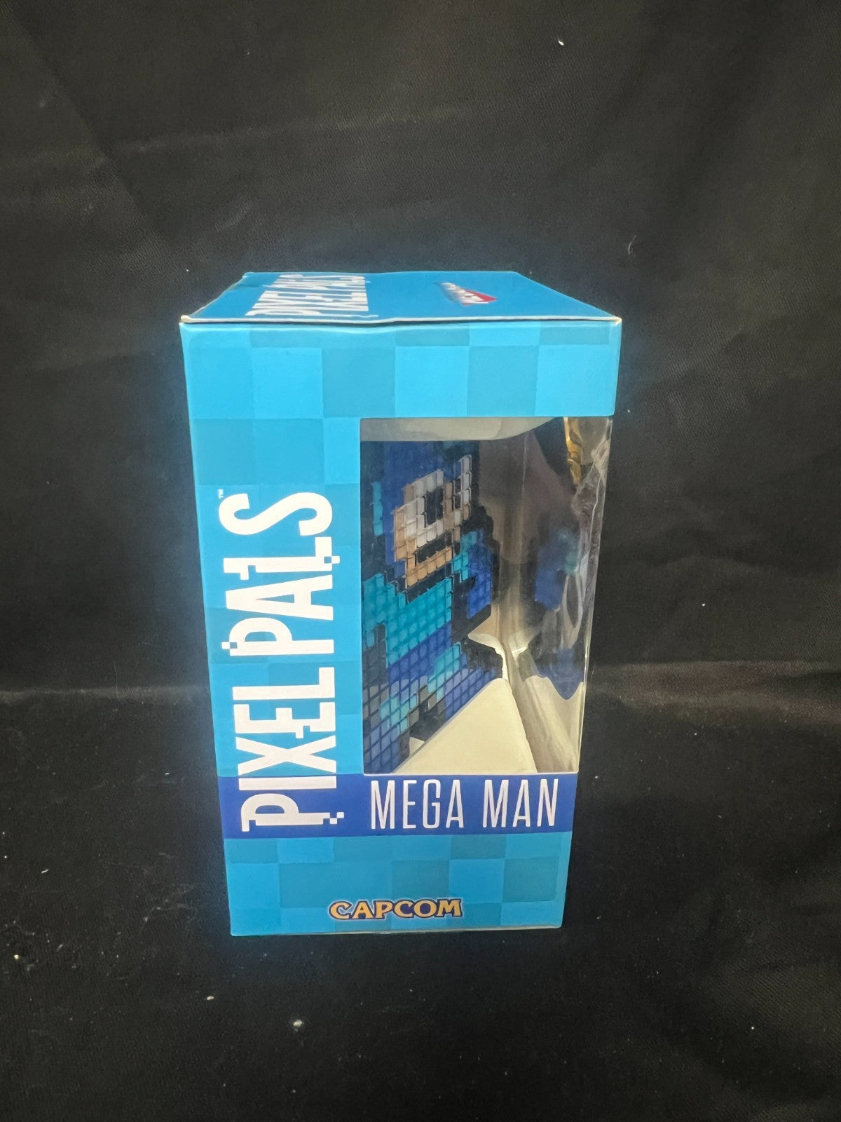 Mega Man Light Up Figure - Pixel Pals PDP # 002 -Anime Figure