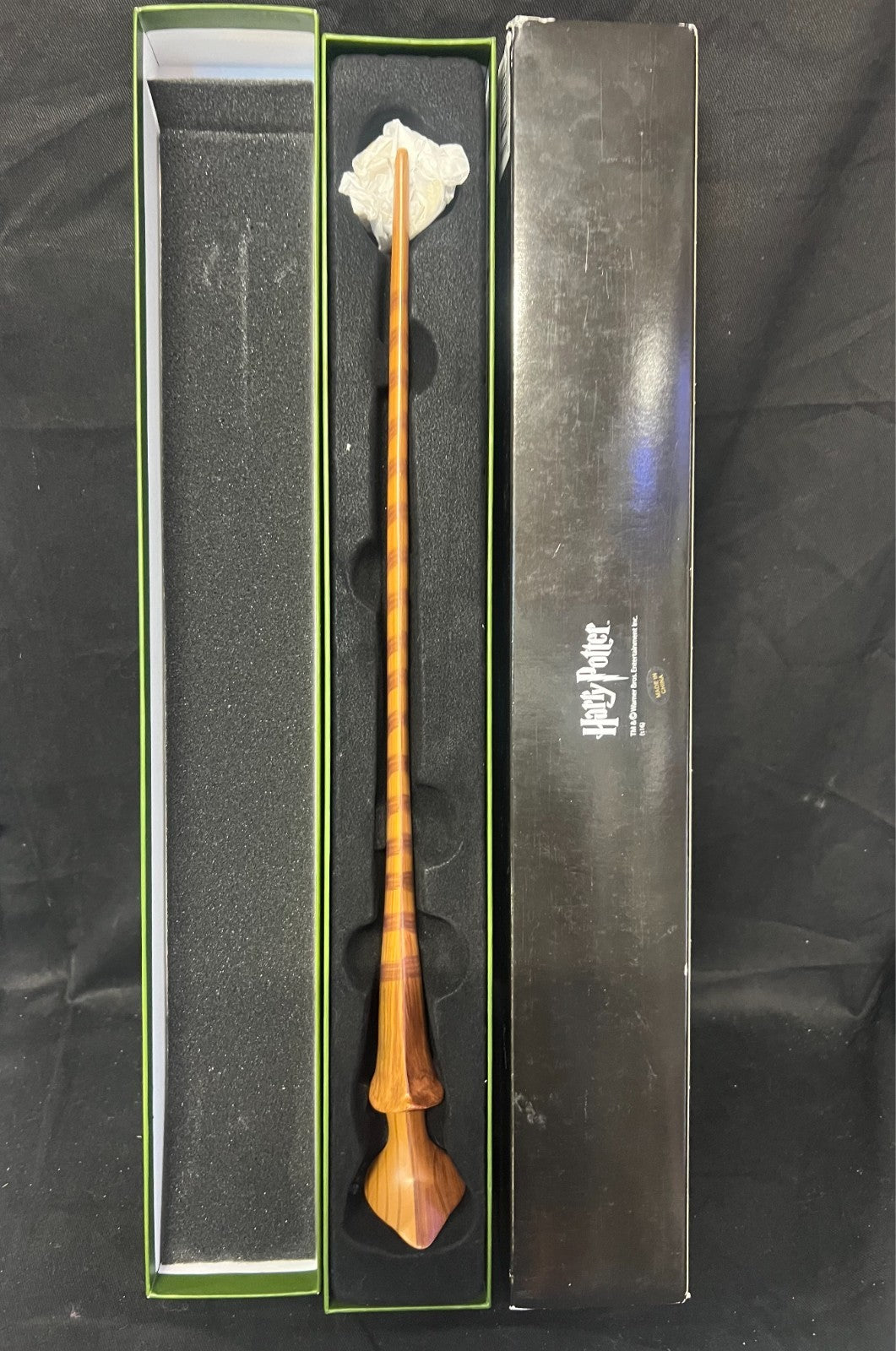 HARRY POTTER OFFICIAL NYMPHADORA TONKS PROP REPLICA WAND BONUS NAME CLIP STAND