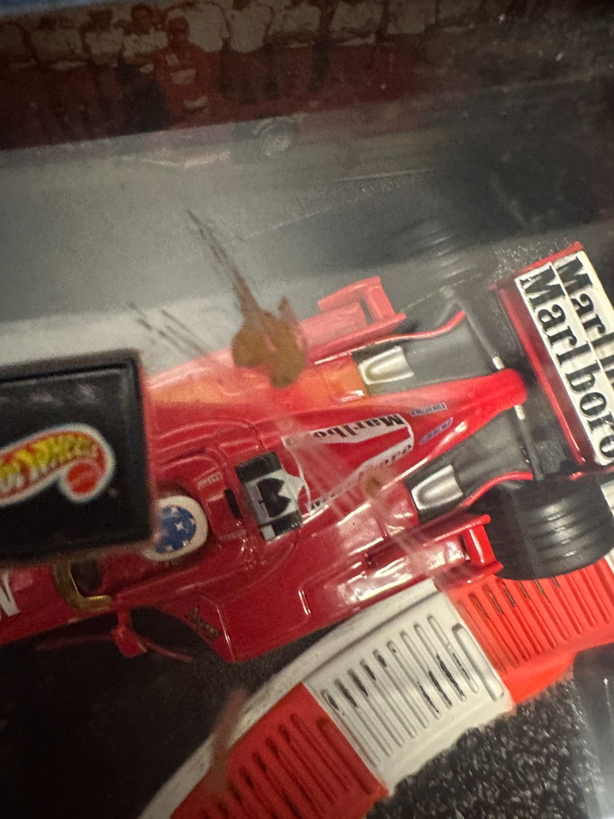 Hot Wheels Racing Michael Schumacher Ferrari F399 1999  1:43 Scale
