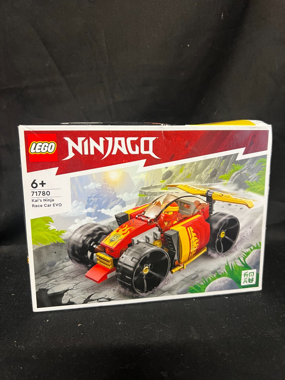 LEGO 71780 NINJAGO Kai’s Ninja Race Car EVO 2in1 Racing Car Toy to Off-Road Vehi