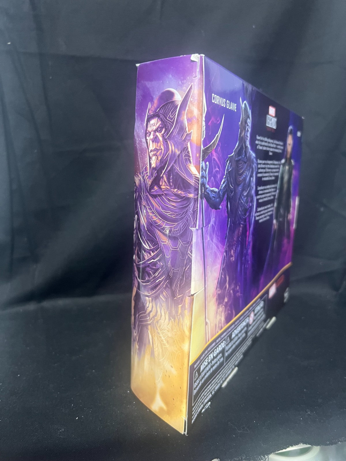 MARVEL LEGENDS 80TH ANNIVERSARY AVENGERS INFINITY WAR LOKI VS. CORVUS GLAIVE