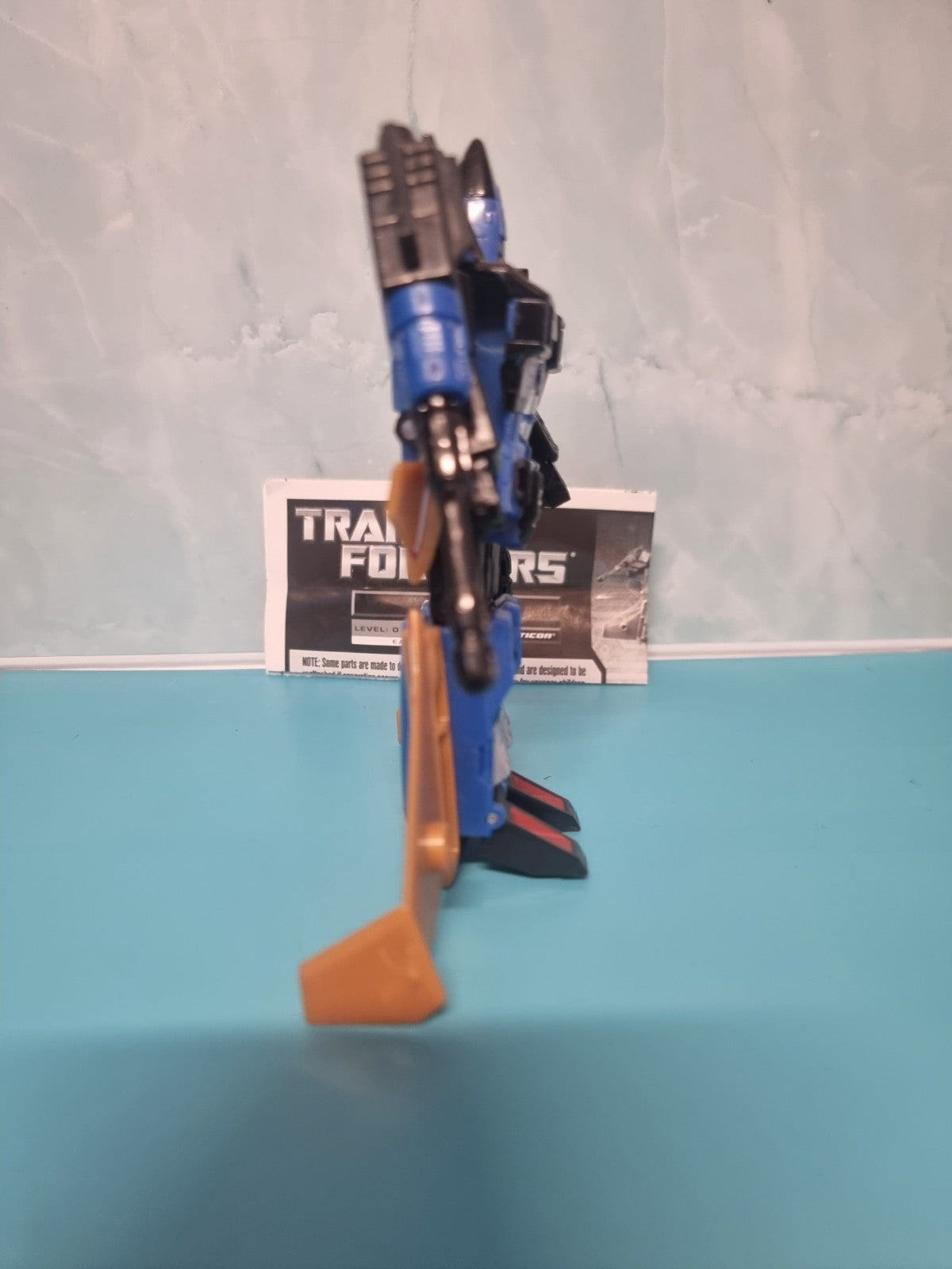 Transformers Generations DIRGE Deluxe Class Decepticon HASBRO 2010