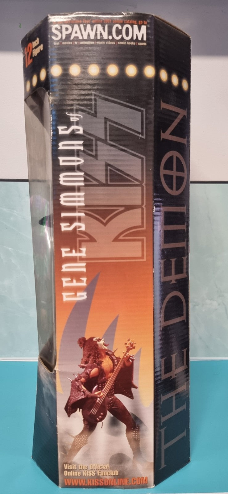 McFarlane Toys KISS GENE SIMONS (KISS ALIVE) 12 inch ( Box has Wear)