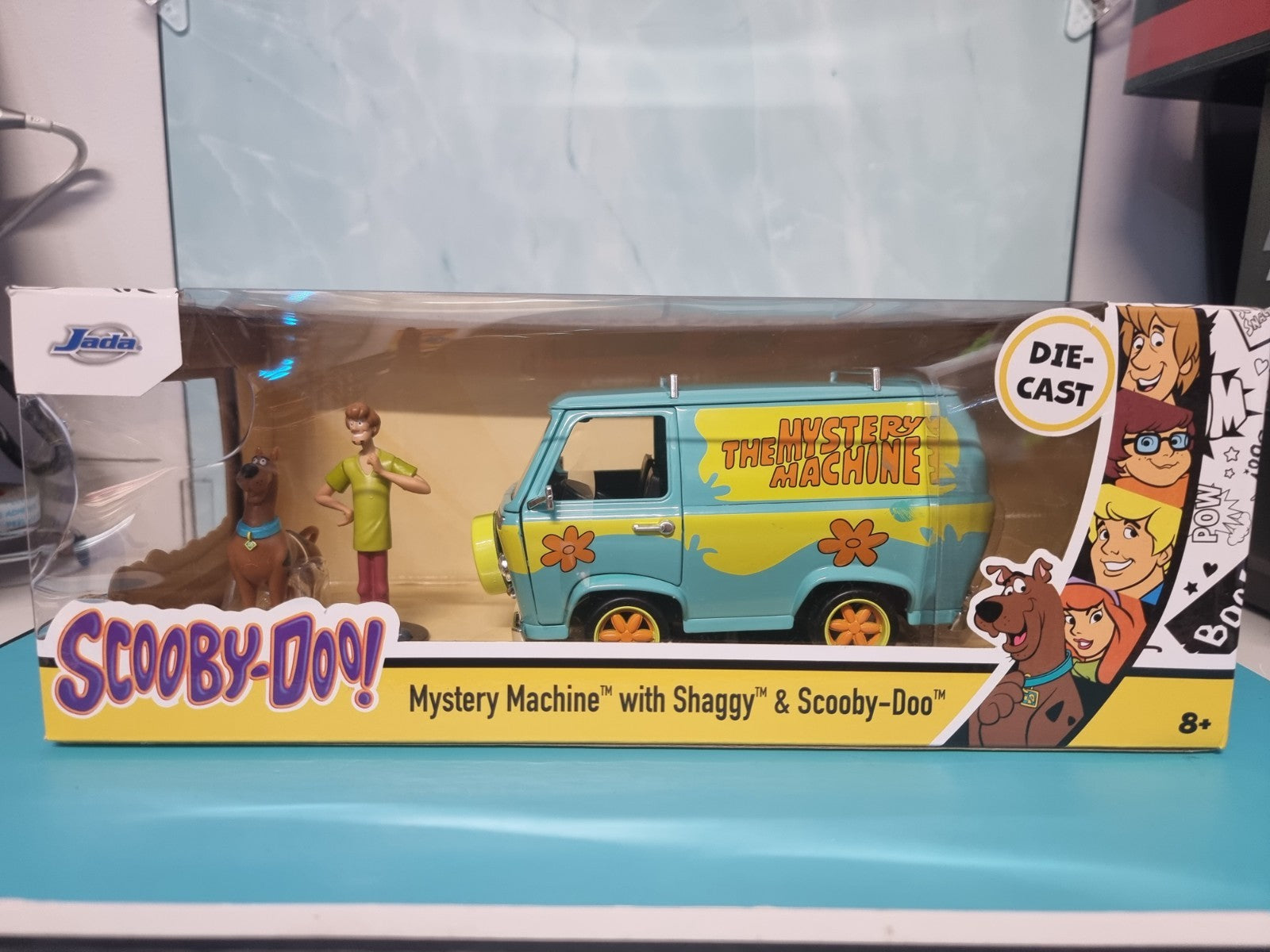 Scooby Doo - Shaggy, Scooby-Doo & Mystery Machine 1/24th Scale Die-Cast Vehicle