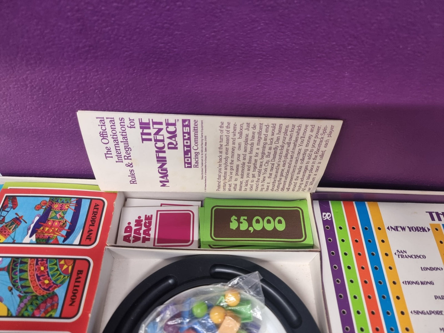 Vintage 1975 The Magnificent Race Board Game