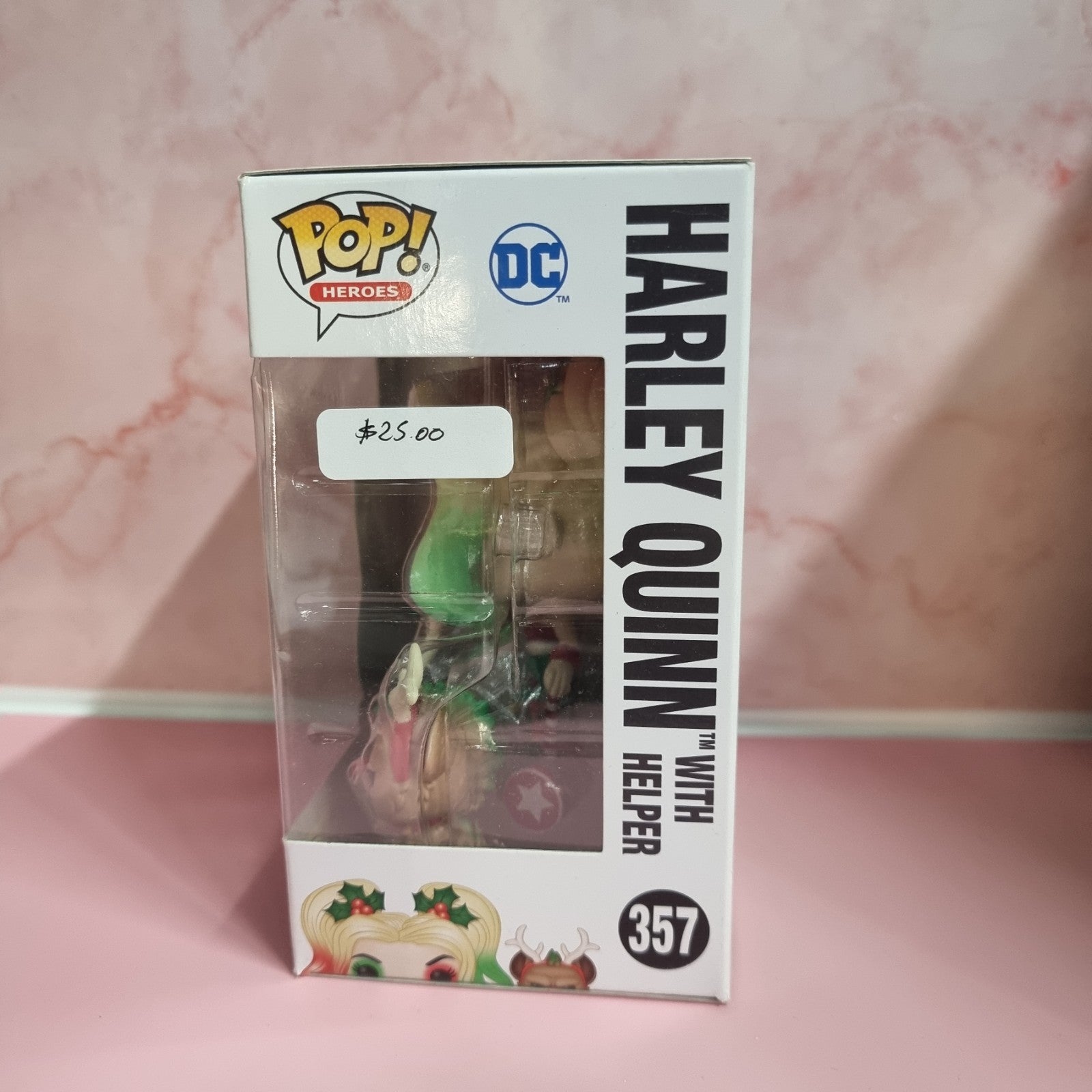 Funko POP Super Heroes Harley Quinn with Helper #357