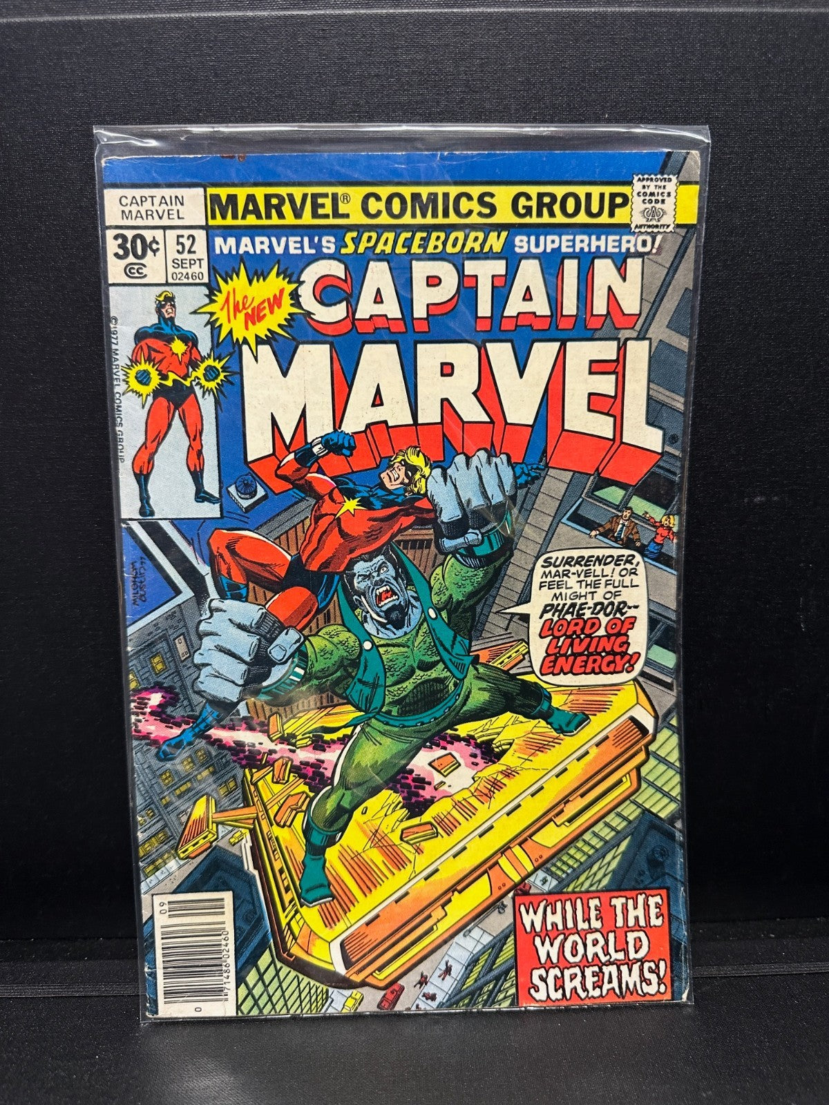 Marvel Comics Captain Marvel #52 Bronze Age 1977
