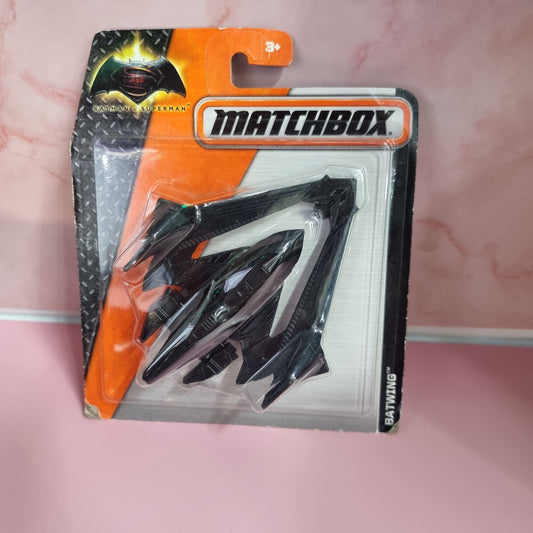 VINTAGE 2015 MATCHBOX (MATTEL) BATMAN / SUPERMAN BATWING 