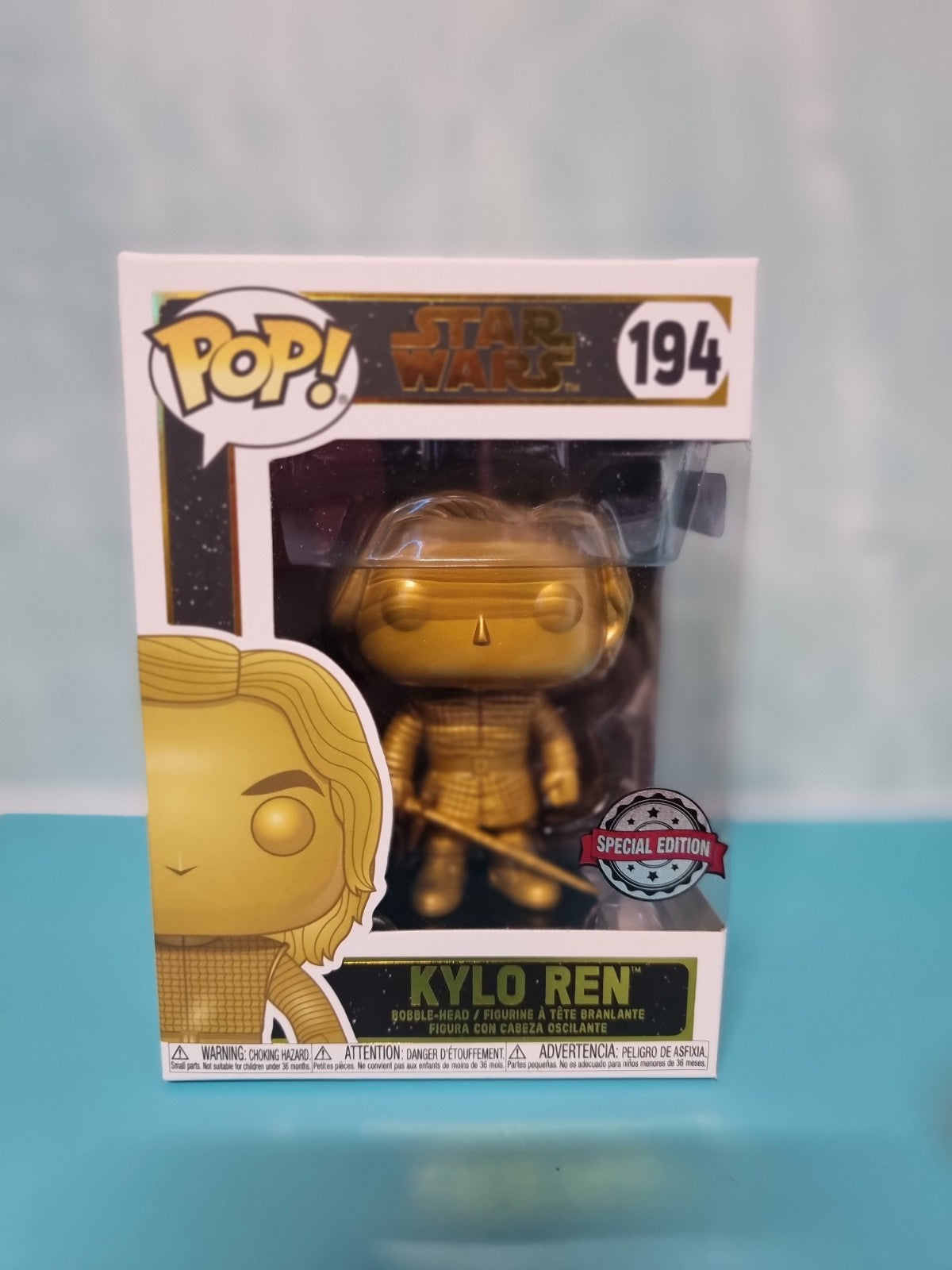 Star Wars Funko Pop - Kylo Ren (Metallic Gold) - No. 194