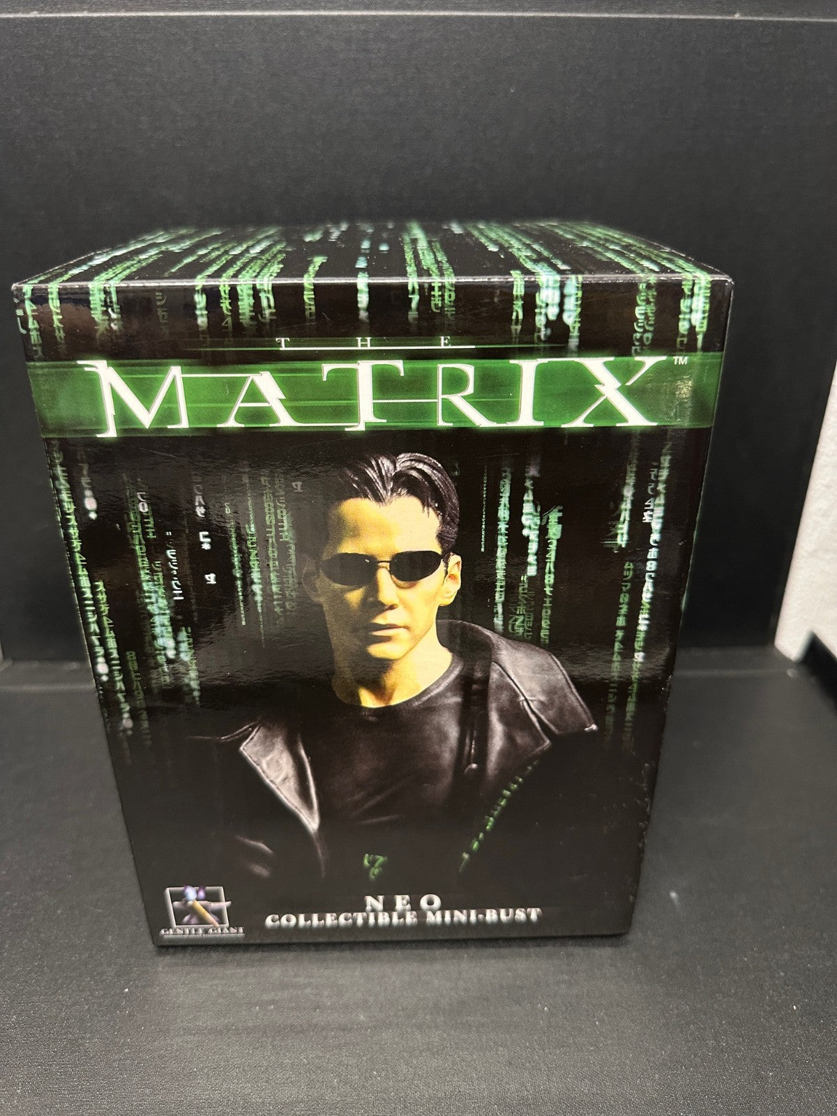 The Matrix Neo 1/6 Scale Mini-Bust Statue