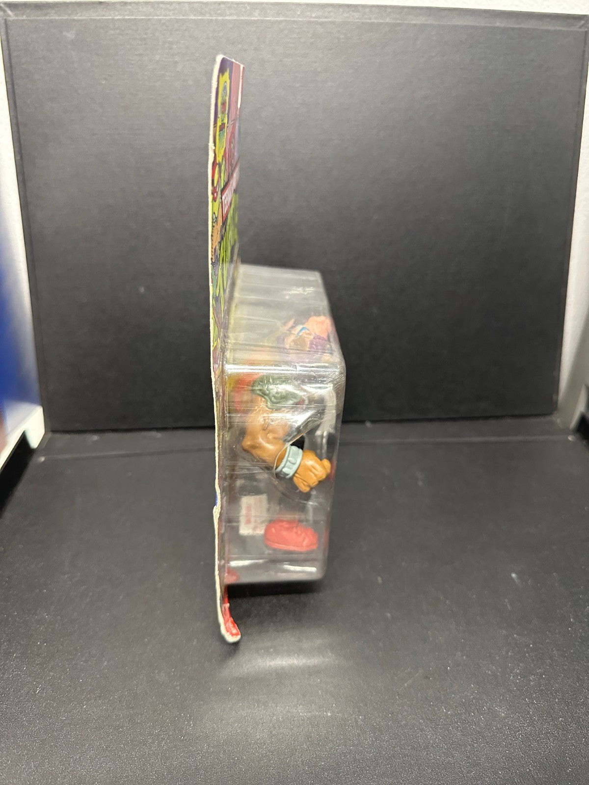 Playmates  Teenage Mutant Ninja Turtles Bepop 25th Anniversary Figure