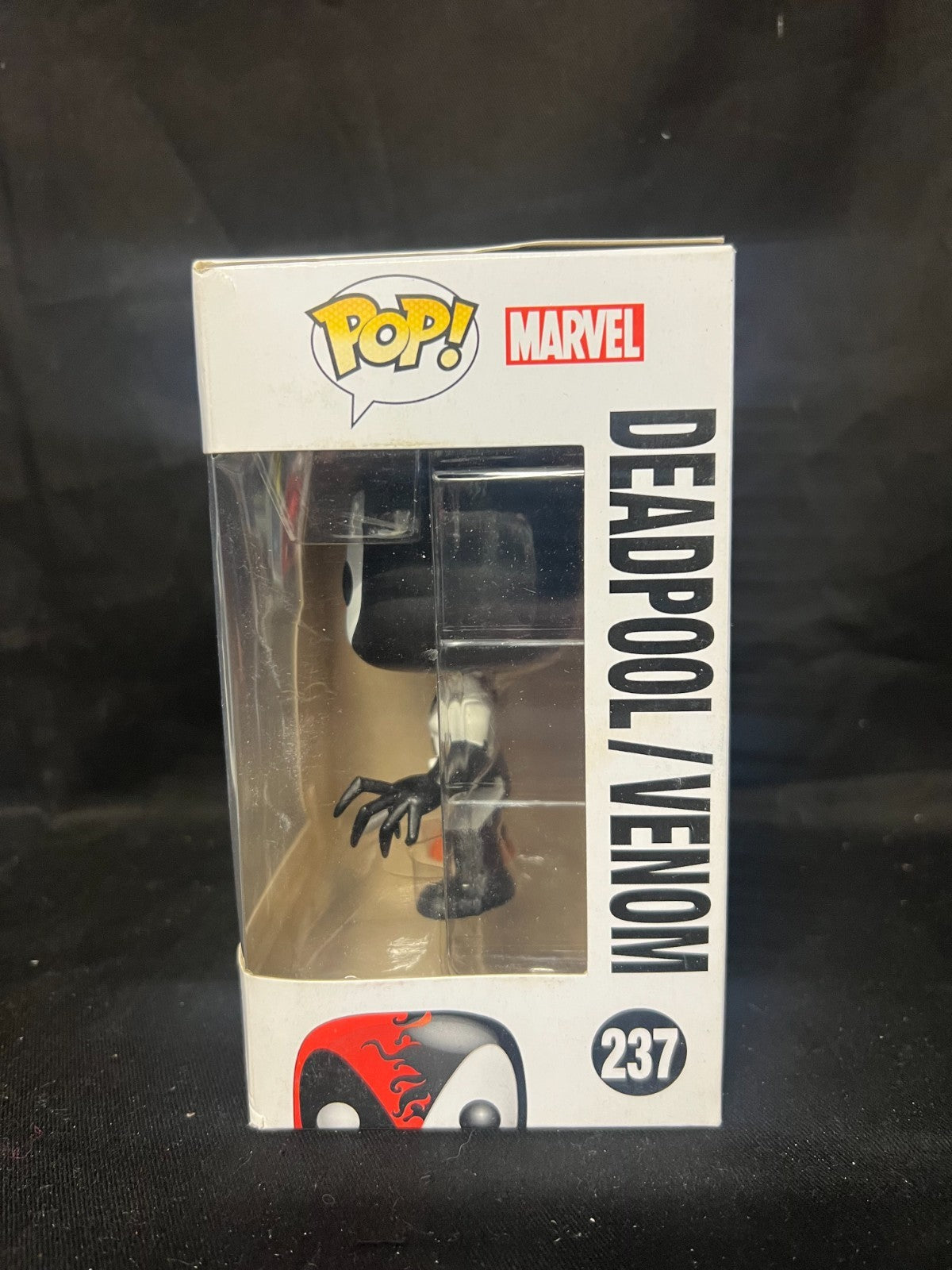 DEADPOOL VENOM Metallic #237 Funko POP vinyl figure Marvel
