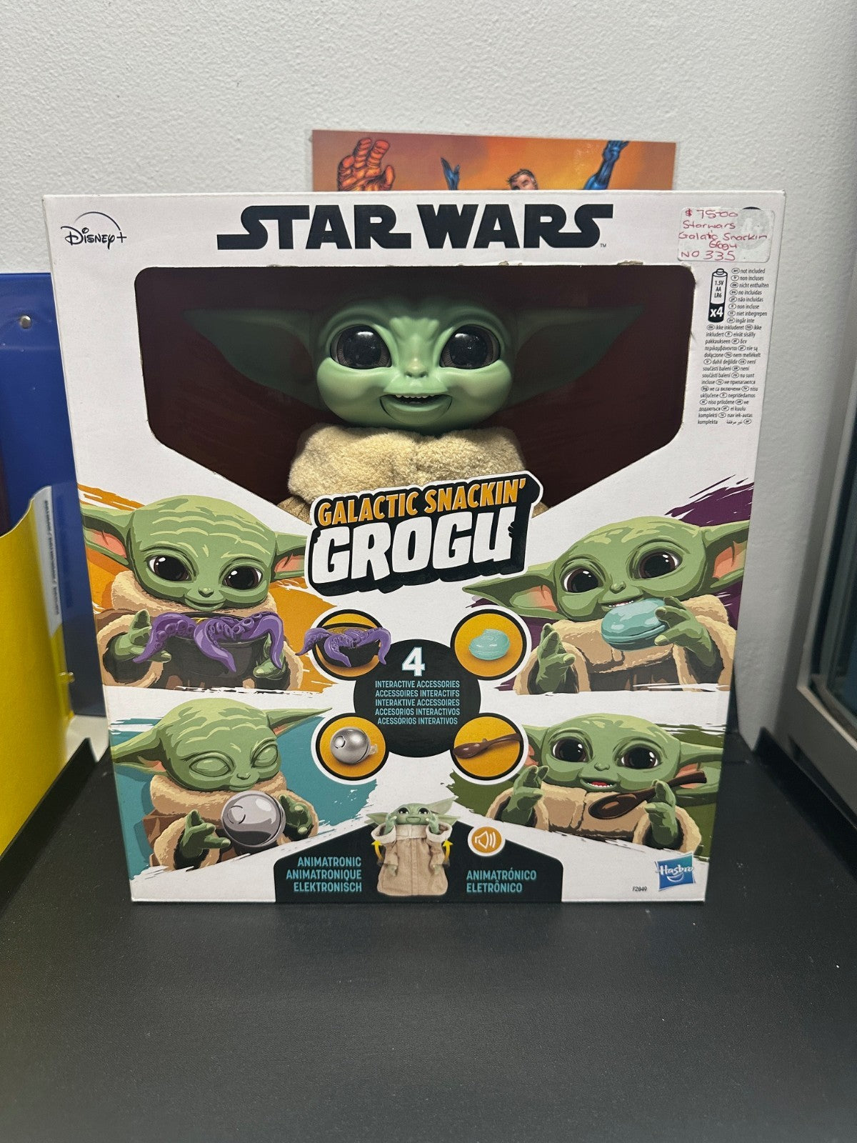 STAR WARS - The Mandalorian Galactic Snackin' Grogu Animatronic Toy