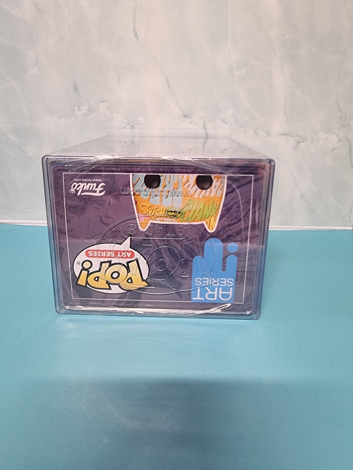 Funko POP! Batman 03 Special Edition  Artist Series Orange Sealed hard case