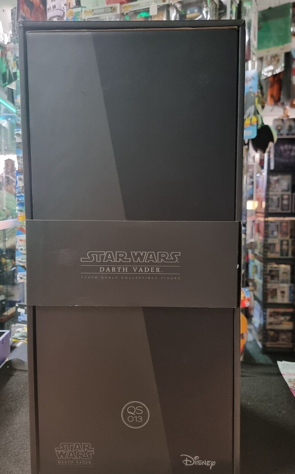 HOTTOYS 1/4 QUARTER SCALE DARTH VADER (SPECIAL EDITION) QS013B