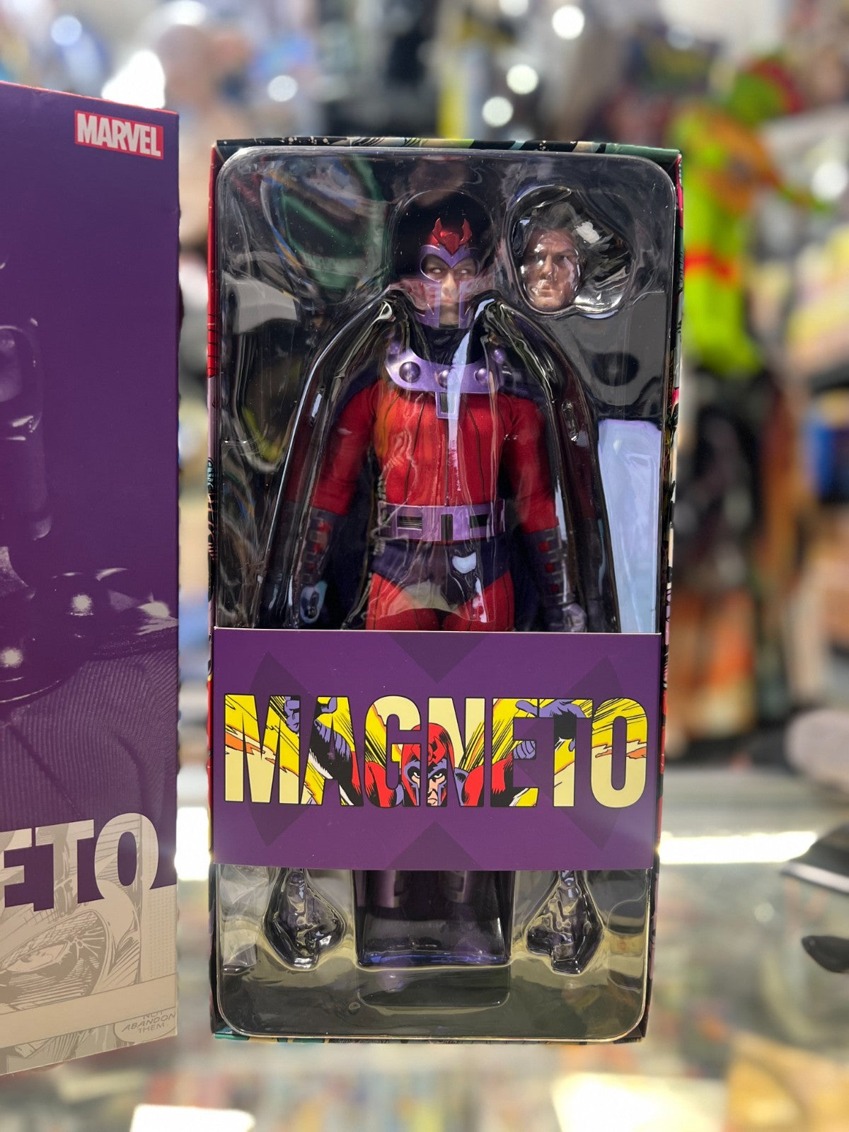 Sideshow Collectibles Marvel Action Figure 1/6 Magneto 30 cm