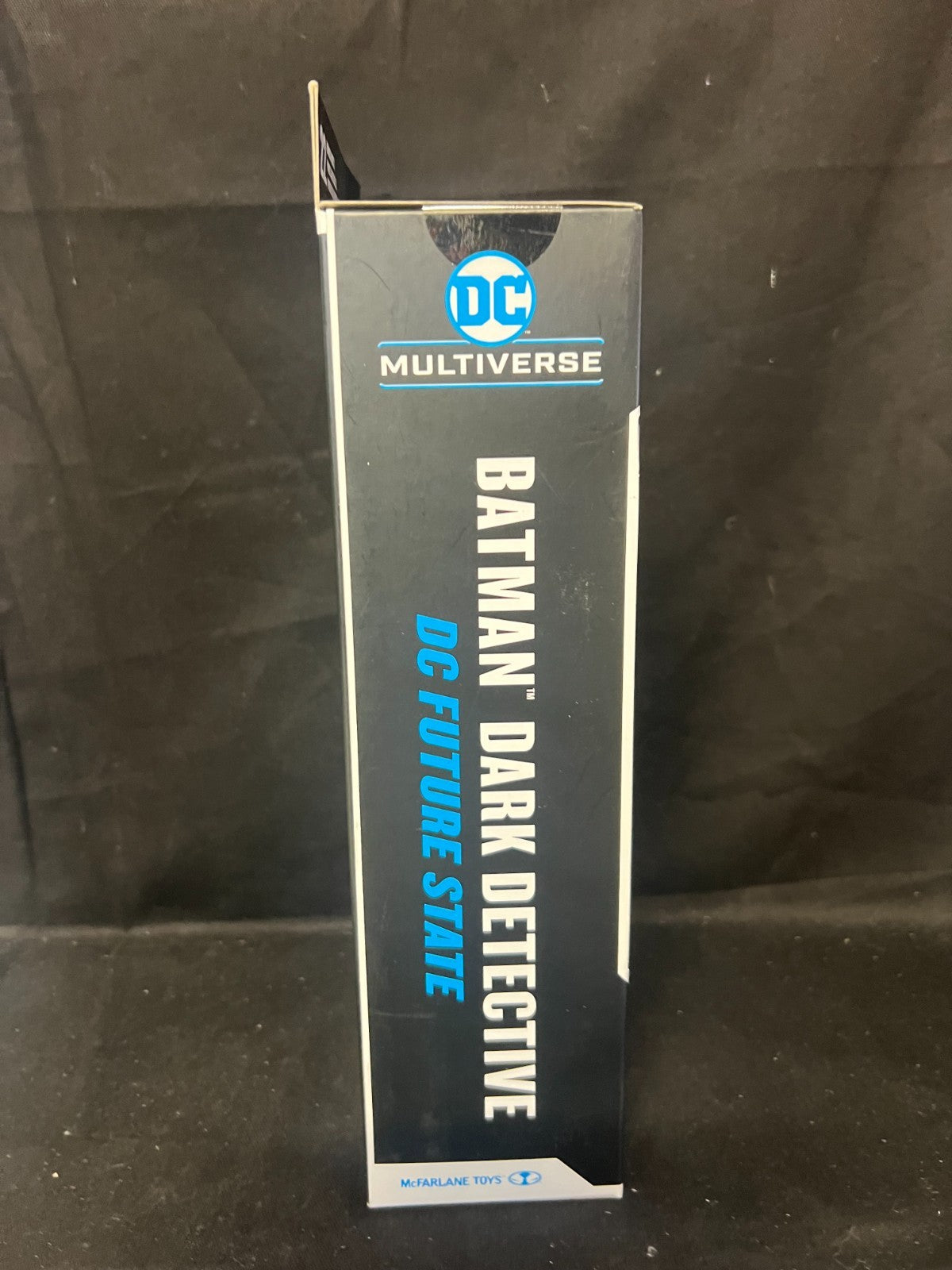 DC Multiverse - Batman Dark Detective McFarlane Gold Label 7” Action Figure