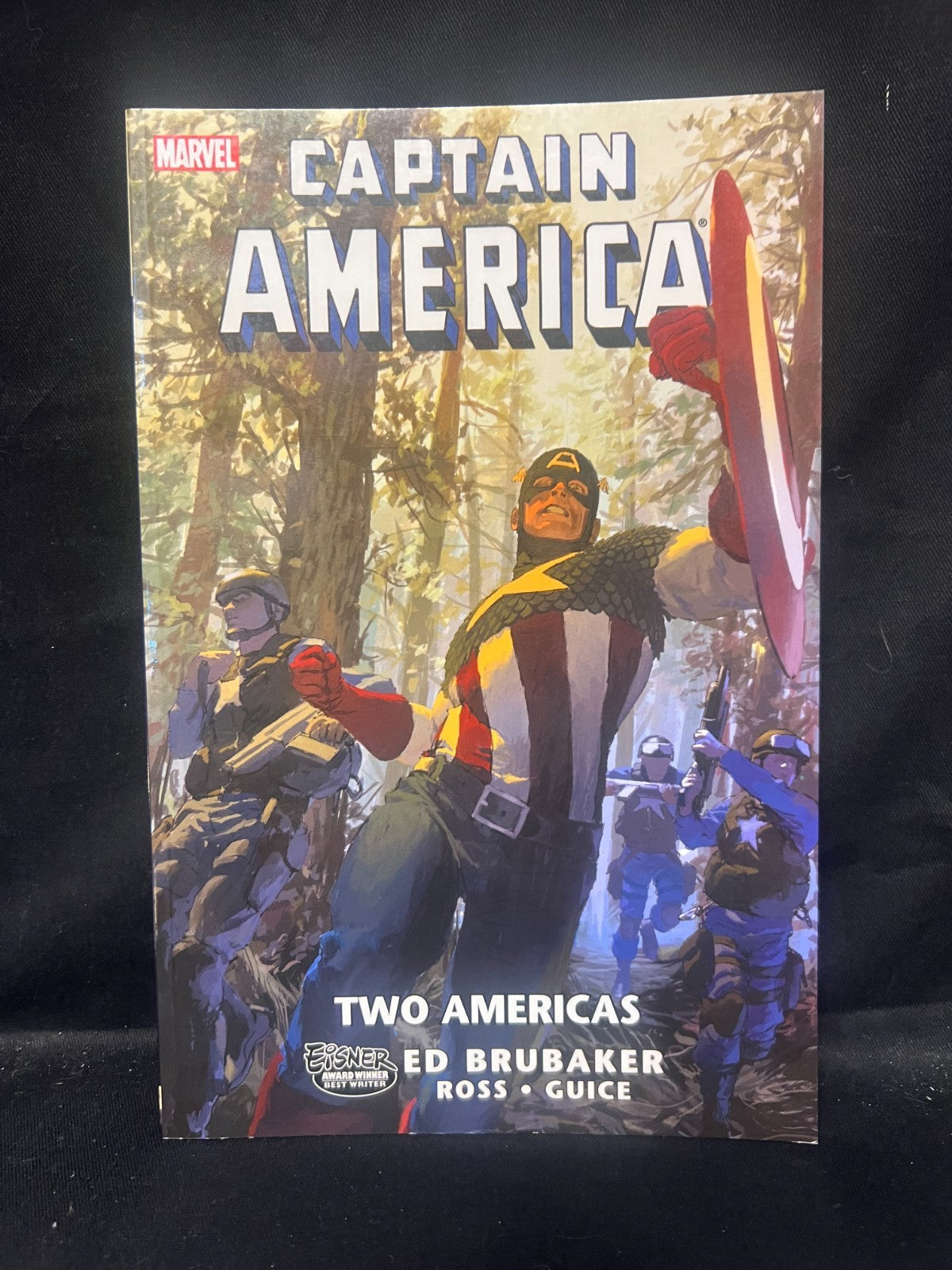 Captain America - Two Americas Graphic Novel