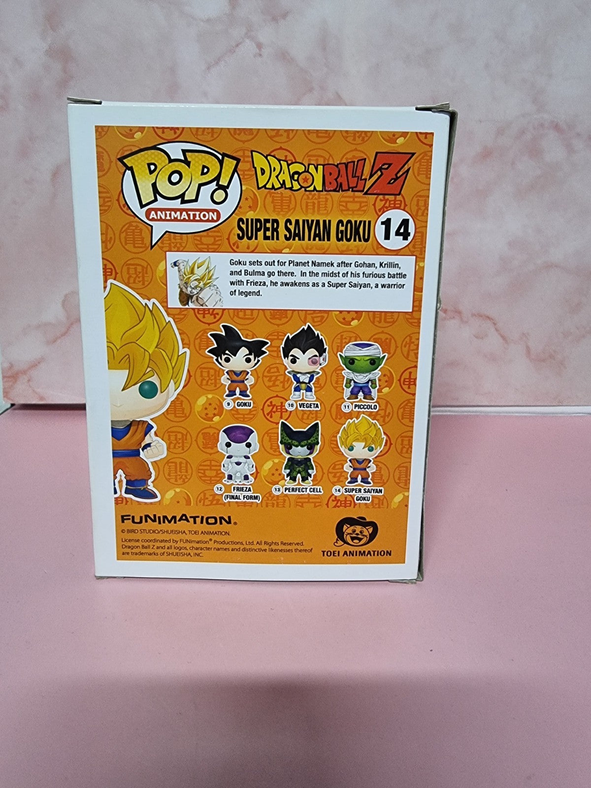 Funko Pop Dragonball Z Super Saiyan Goku glow in the dark vinyl #14
