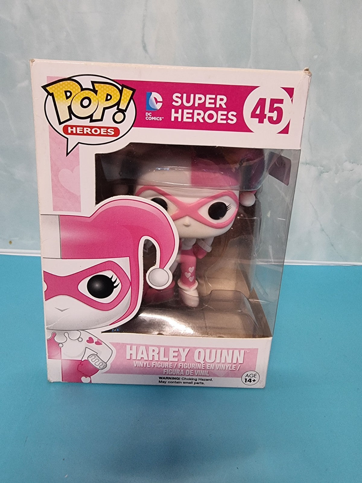 FUNKO POP VINYL #45 DC SUPER HEROES HARLEY QUINN W/ MALLET FIGURE