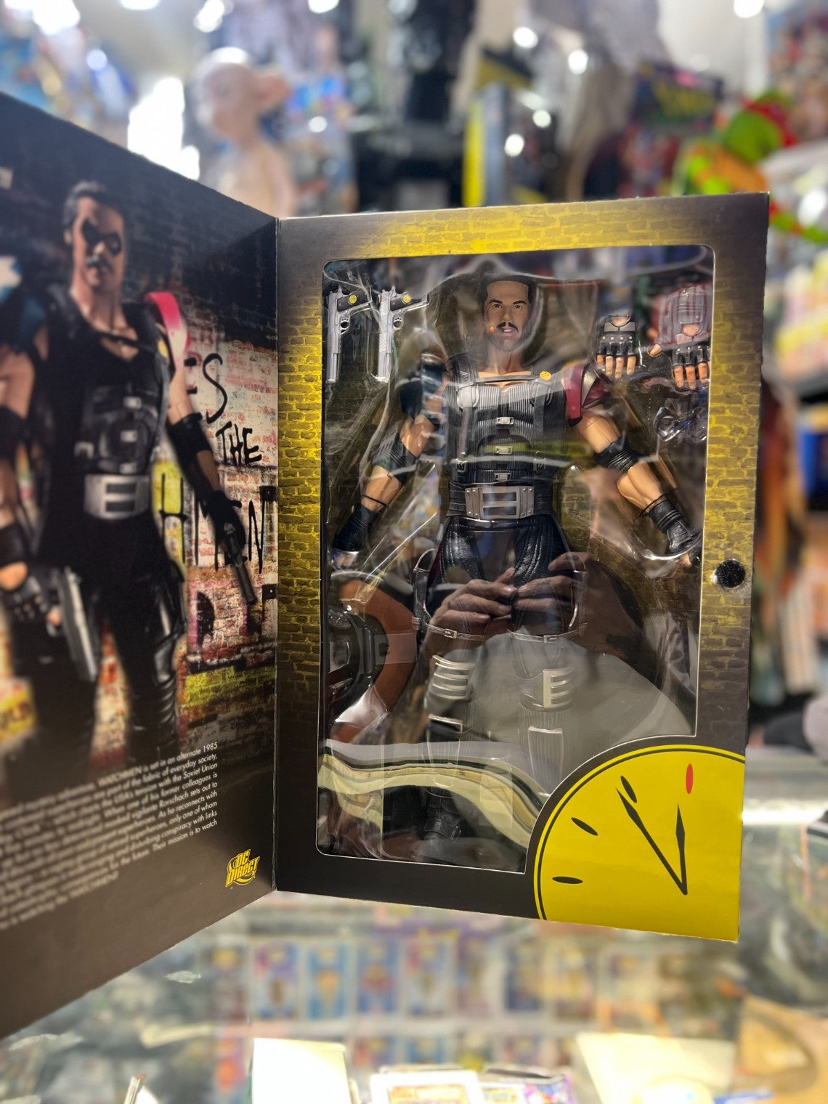 Watchmen The Comedian 1:6 Scale Deluxe Collector Figure