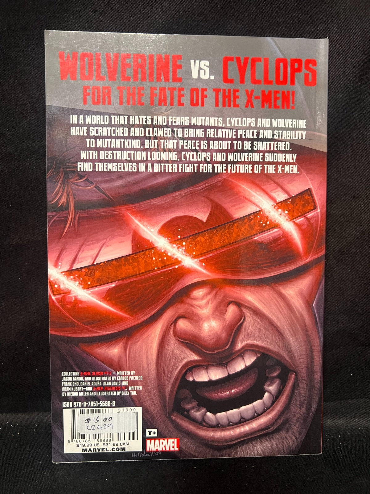 X-Men Schism Paperback TPB Graphic Novel Marvel Comics Aaron Pacheco Cho Kubert