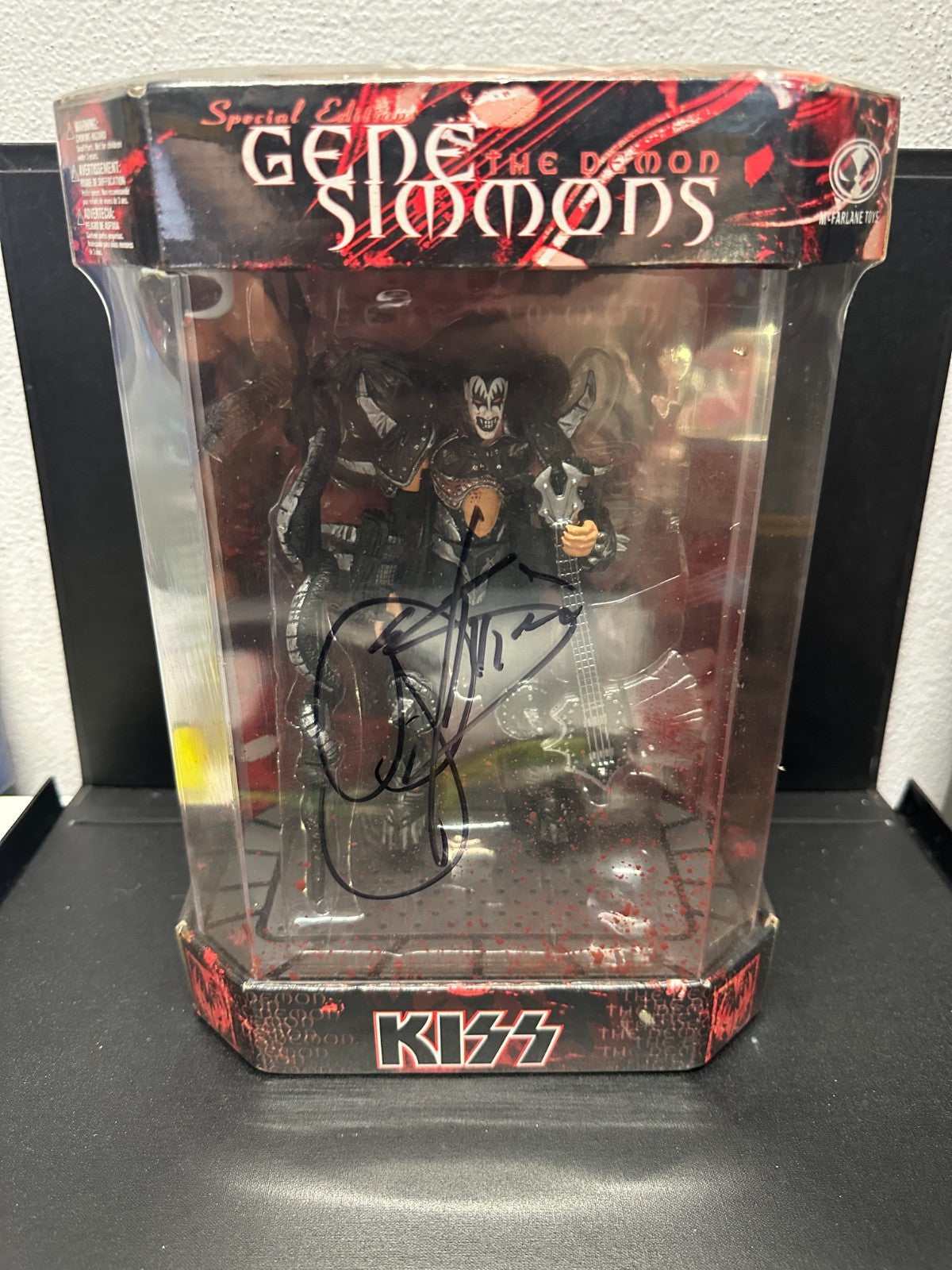 McFarlane Toys KISS Gene Simmons The Demon Signed Special Edition Figure 1999
