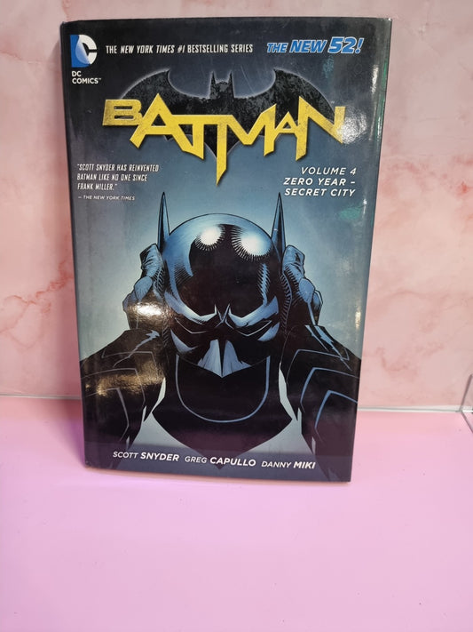 BATMAN Volume 4: ZERO CITY-SECRET CITY Snyder, Capullo, Miki Hardcover