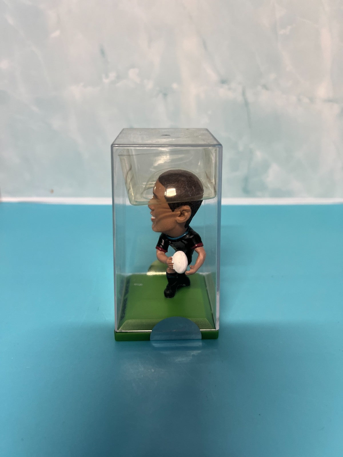 2009 SELECT NRL COLLECTIBLE STARS COLOR FIGURINE No-31 MICHAEL JENNINGS-PENRITHS
