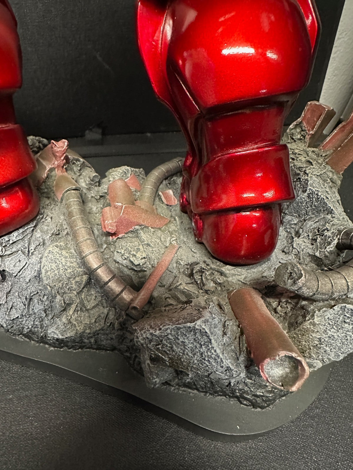 Invincible Iron Man Hulkbuster - Bowen Designs - Marvel Universe 473/1500 Rare