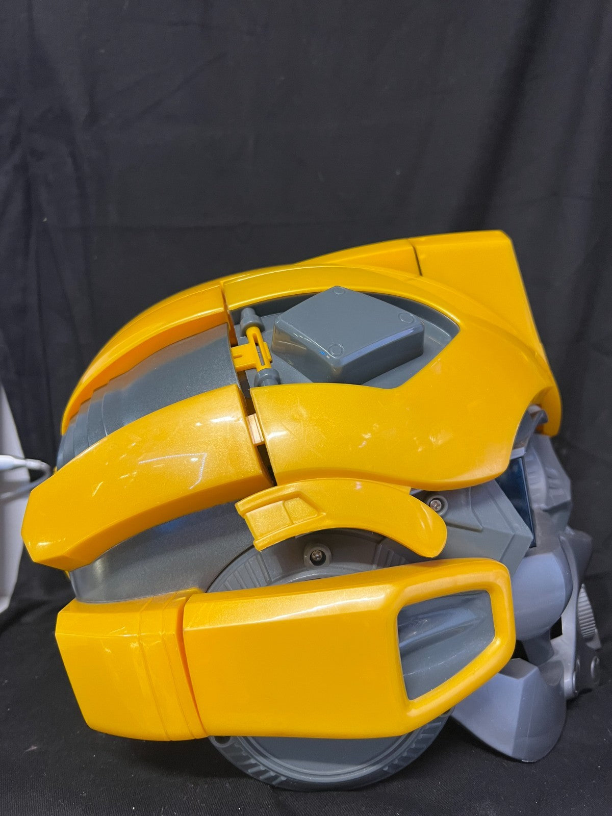 Transformers Bumblebee Helmet Talking Voice Changer Mask 2008 Hasbro