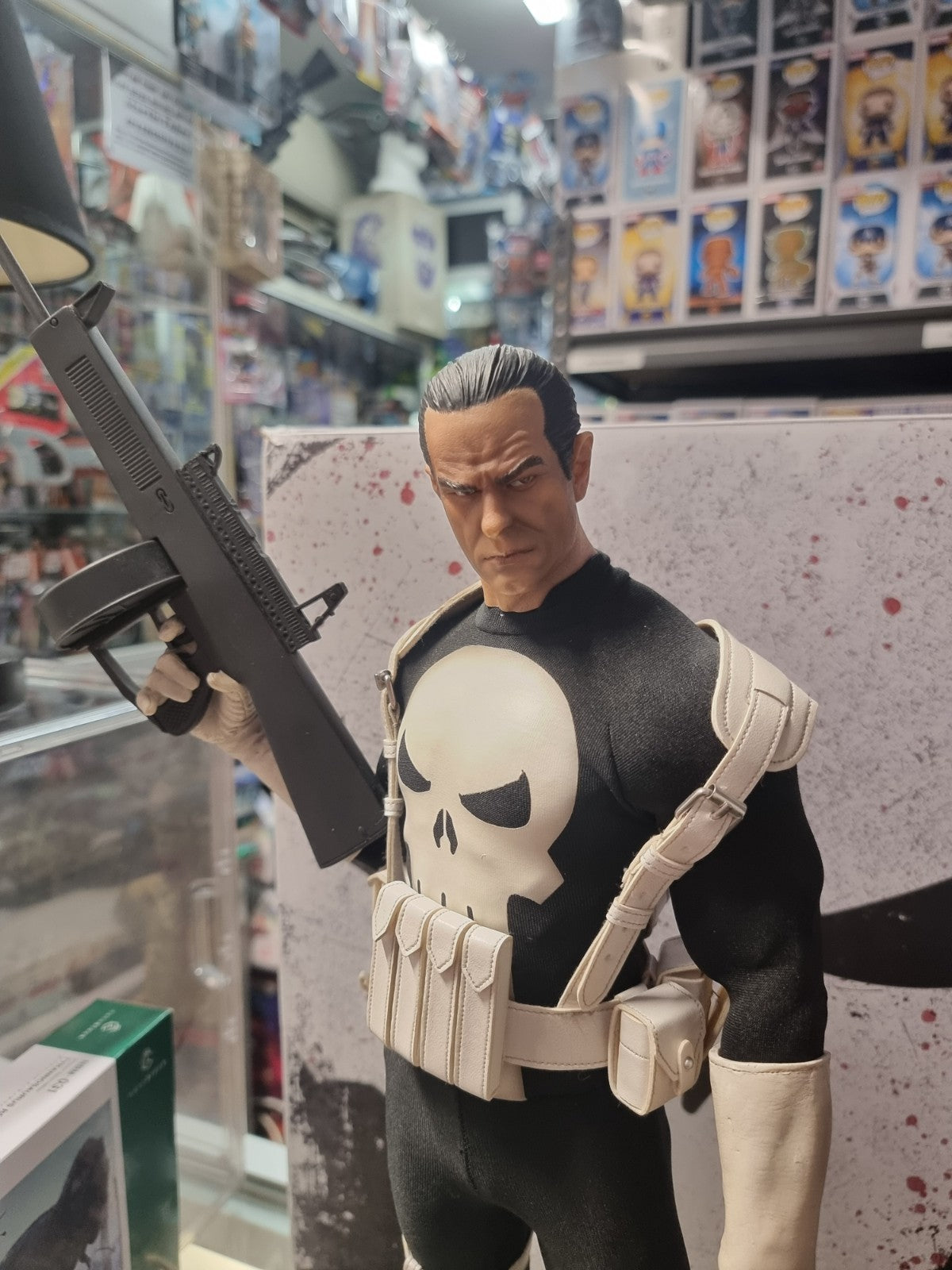 Sideshow Marvel Punisher Exclusive Premium Format Statue Rare 212/350