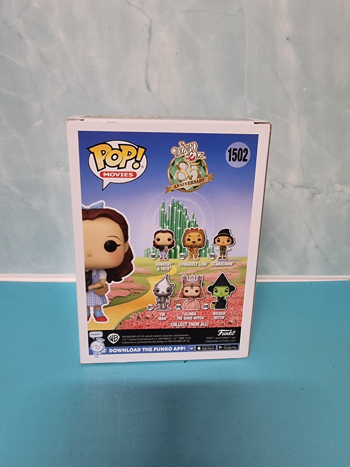 Funko Pop! Dorothy & Toto Pop #1502 - Wizard of Oz