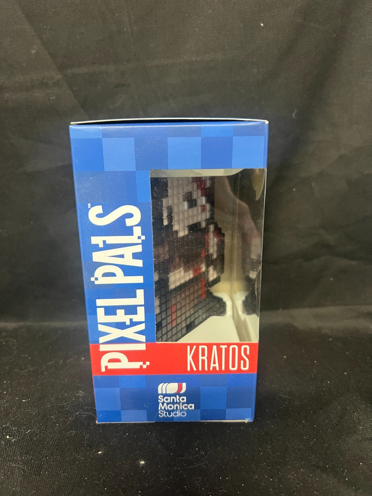 PIXEL PALS KRATOS GOD OF WAR #031 LIGHT UP