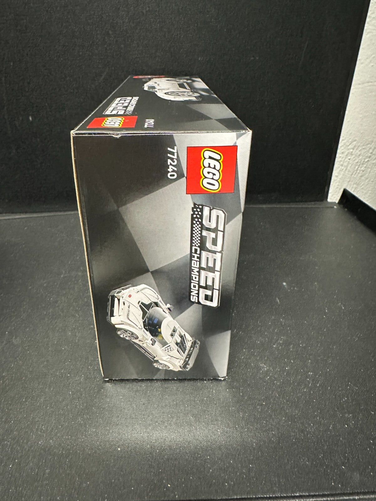 LEGO 77240 Speed Champions  Bugatti Centodieci Hyper Sports Car