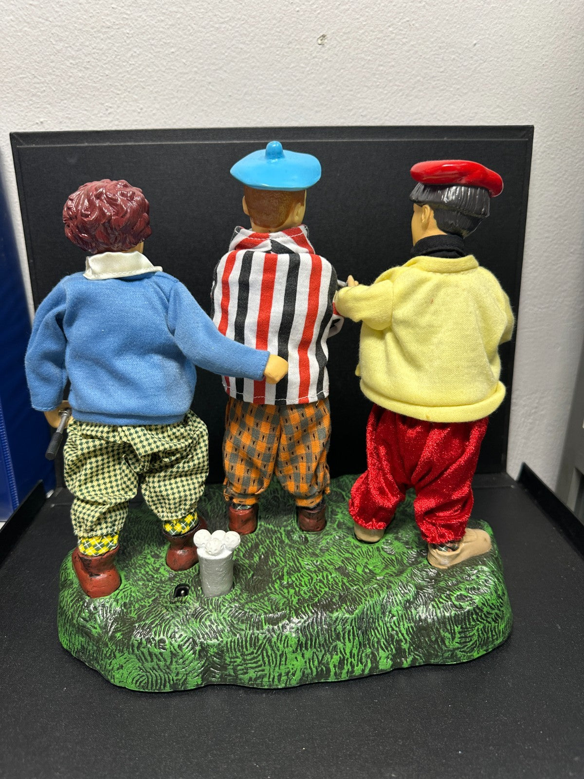 VINTAGE Gemmy The Three Stooges Animated Golf Scene Collectible Figures