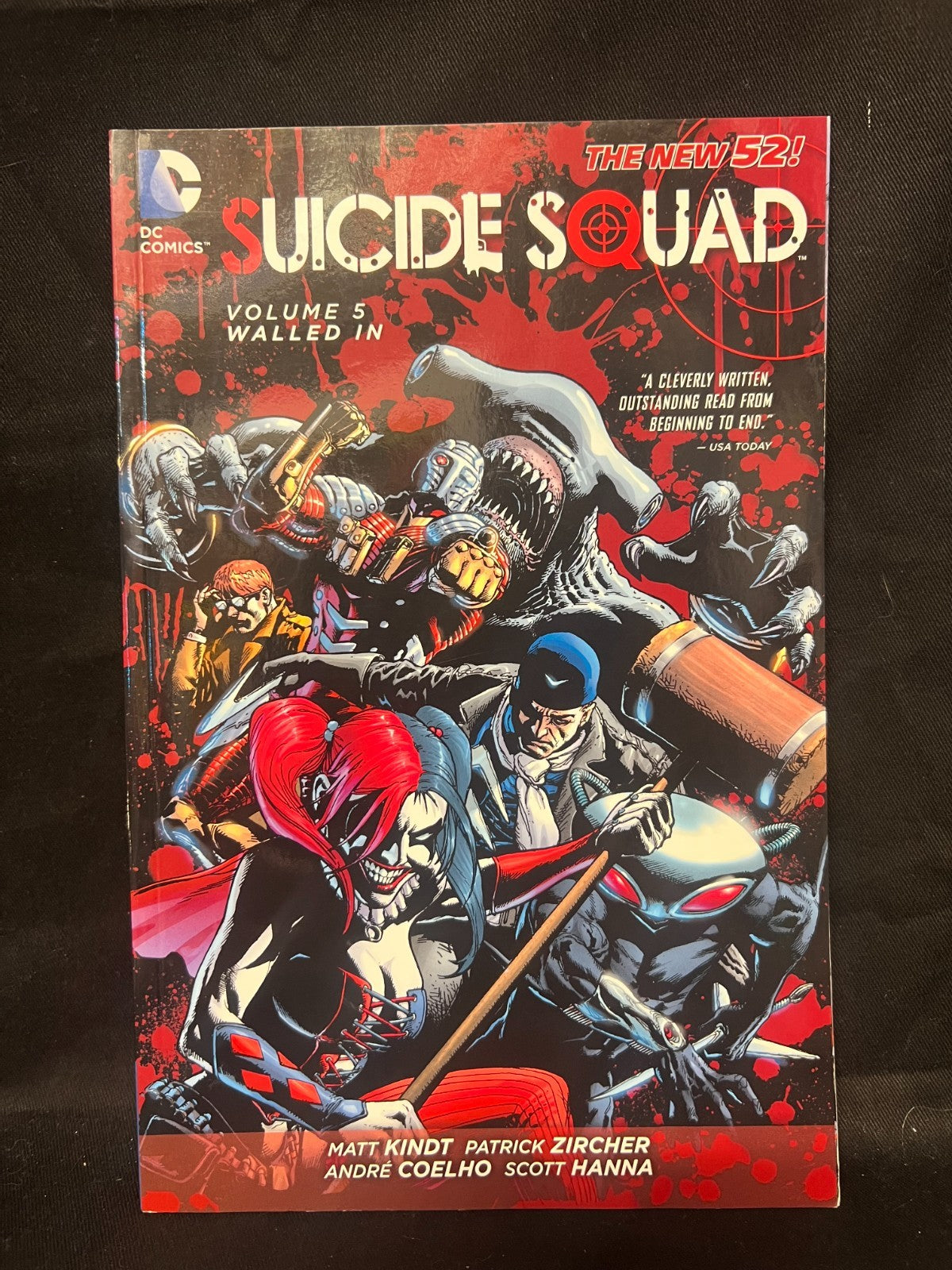 Suicide Squad Volume 5 Walled In The New 52! New Paperback Graphic Novel DC