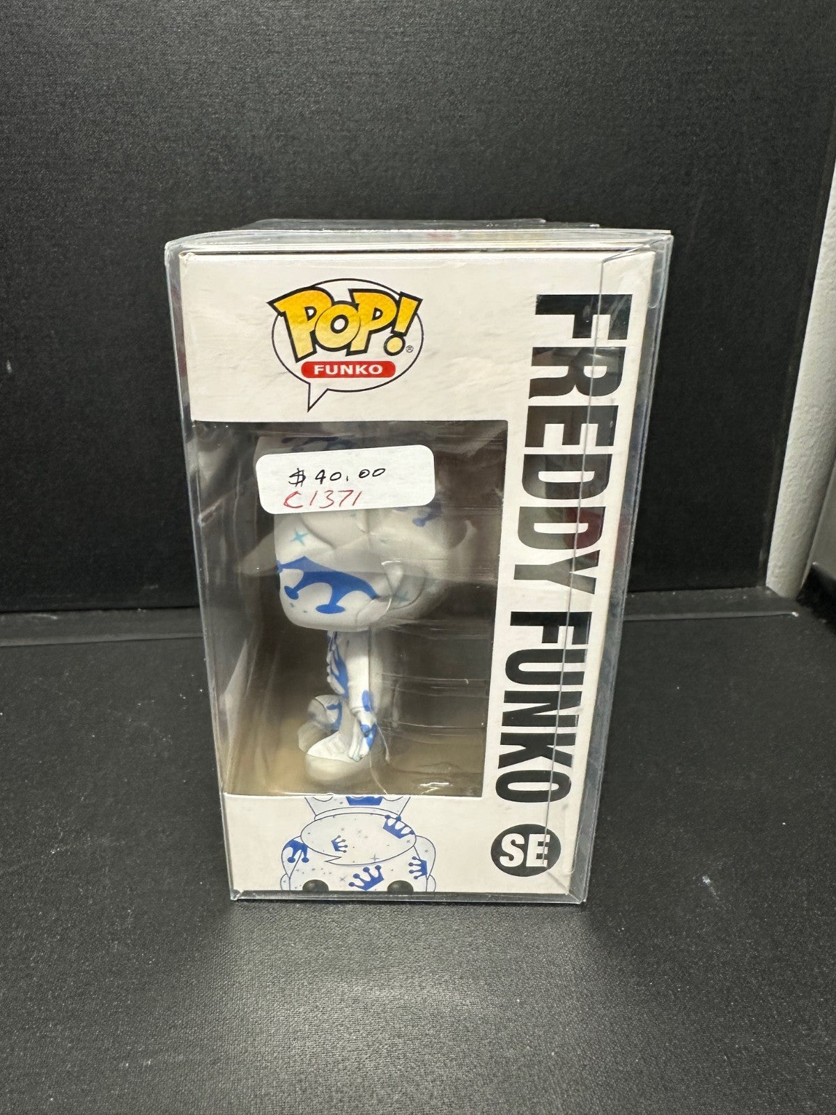 Funko Pop! Freddy Funko SE Funkon Fundays Box of Fun
