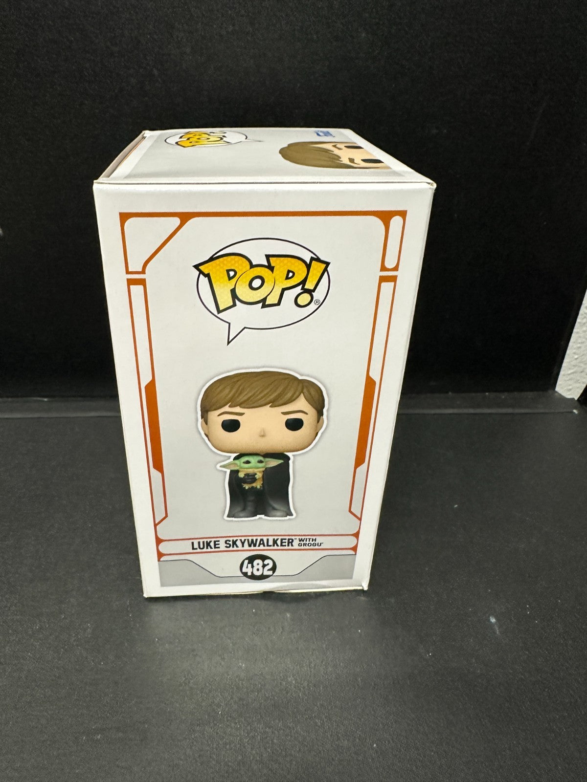 Funko Pop! Star Wars Mandalorian Luke Skywalker with Grogu #482 Special Edition