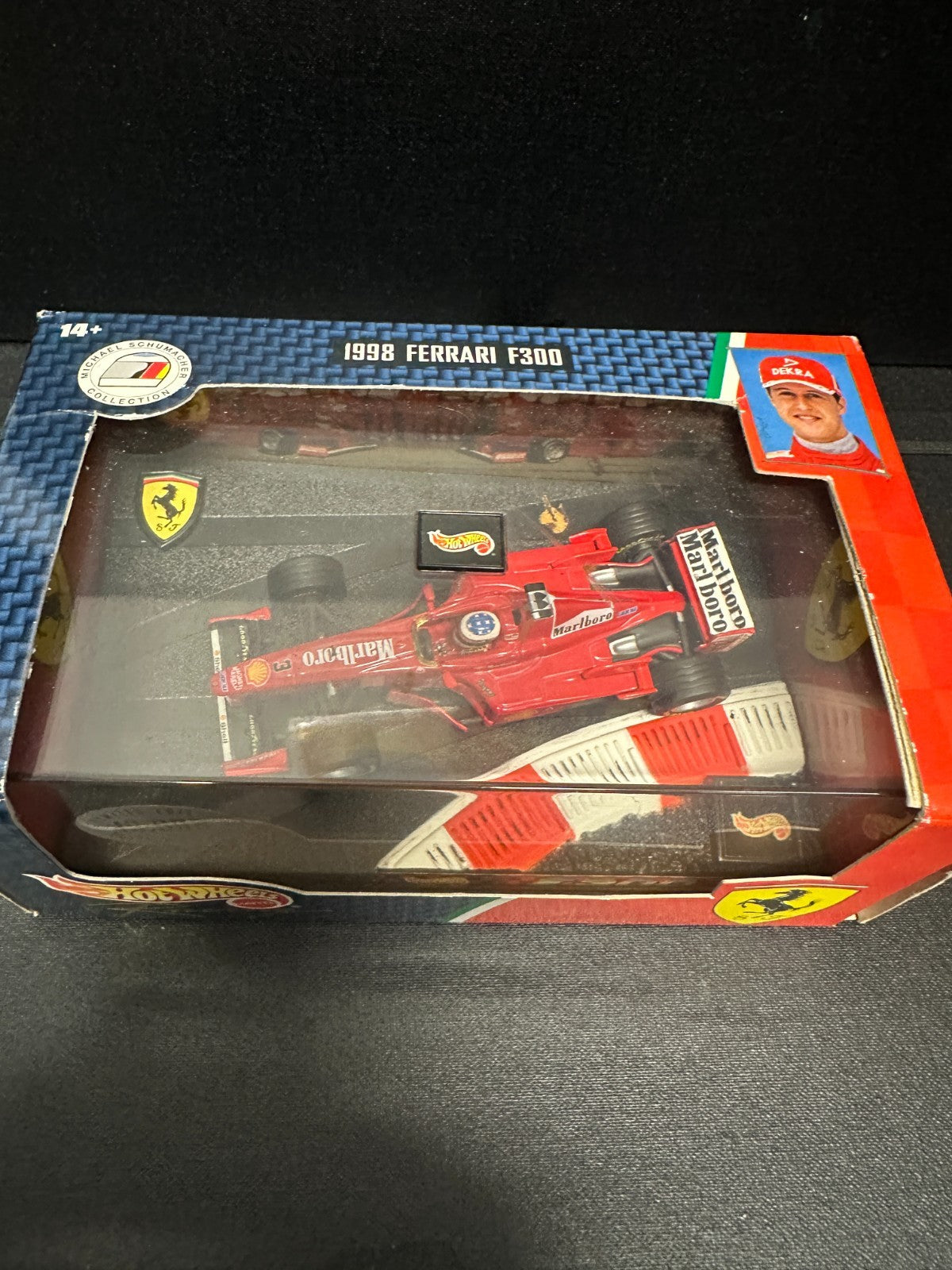 Hot Wheels Racing Michael Schumacher Ferrari F399 1999  1:43 Scale
