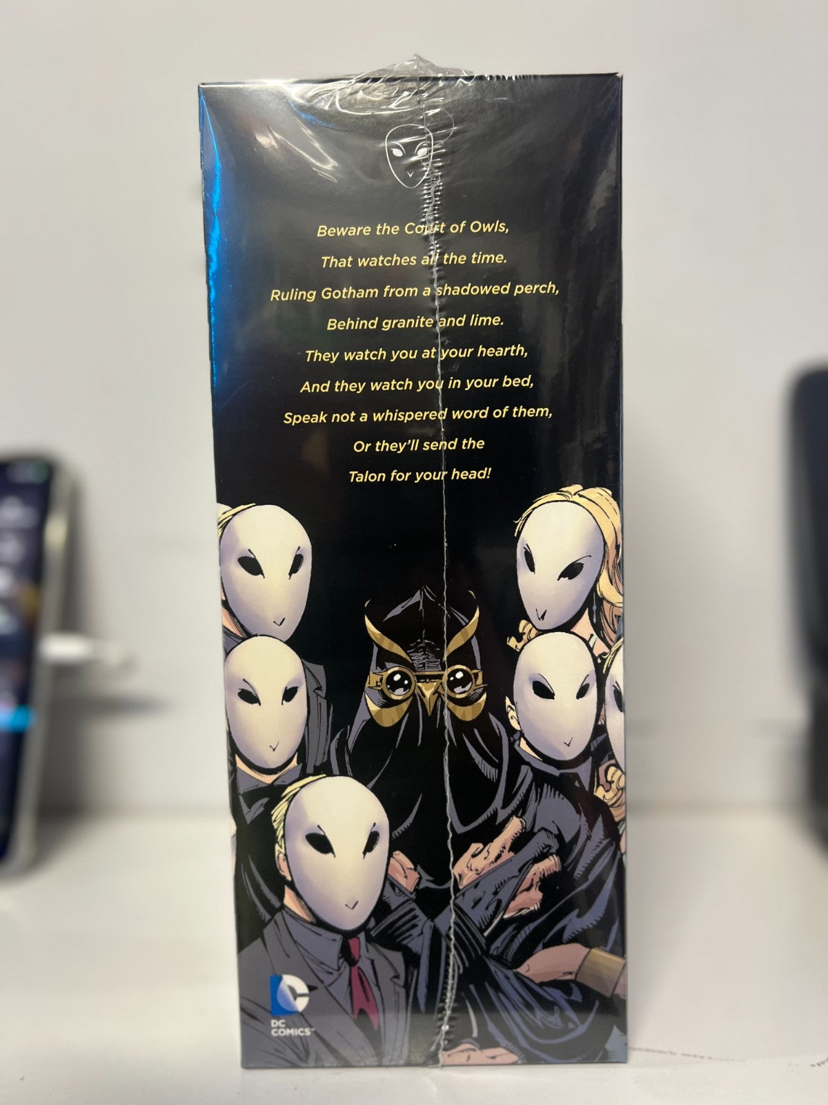 Batman: The Court of Owls Mask - Product Bundle, by Snyder Scott - in plastic