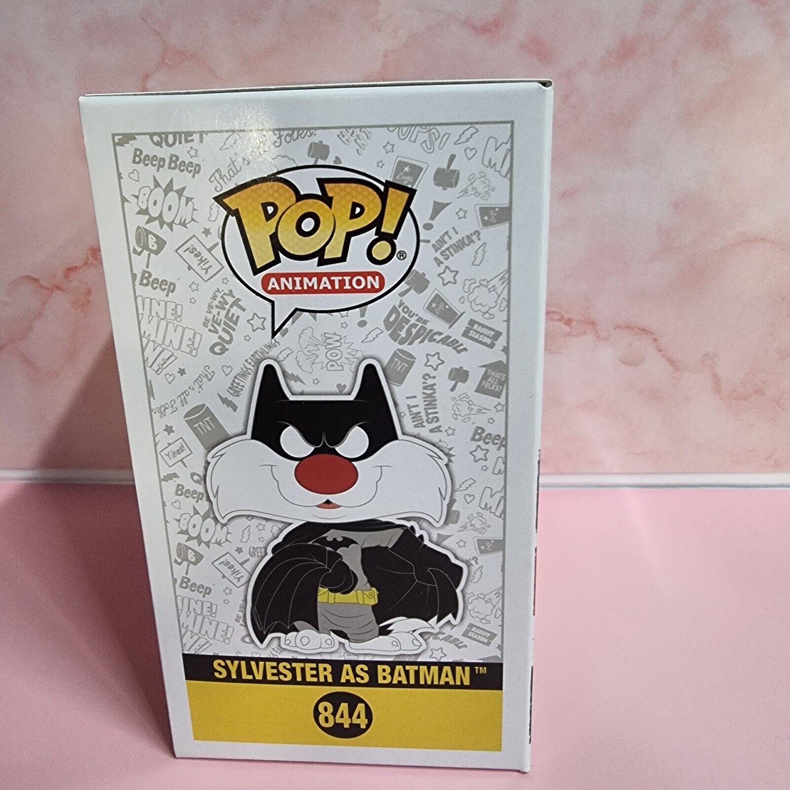 Looney Tunes - Sylvester as Batman Pop! Vinyl Figure (RS) #844