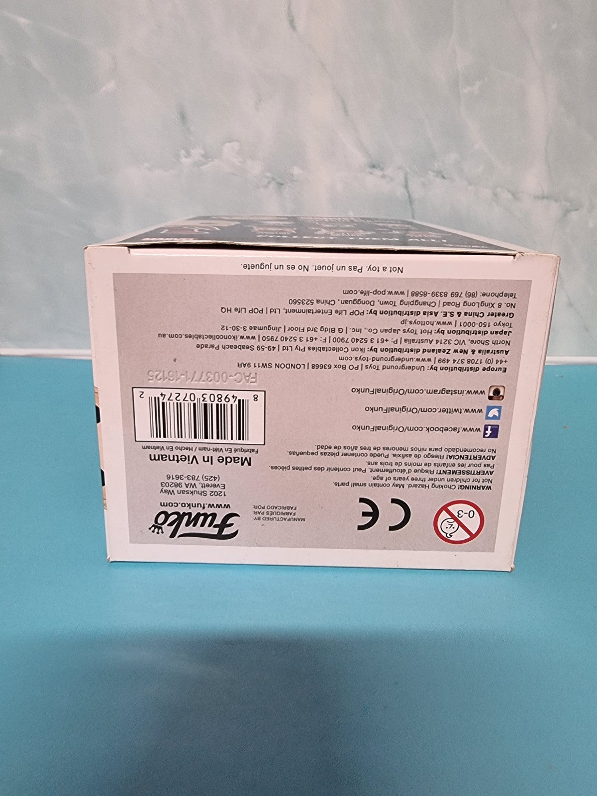 Funko Pop Captain Marvel Unmasked # 148 Marvel Bobble Head Figure