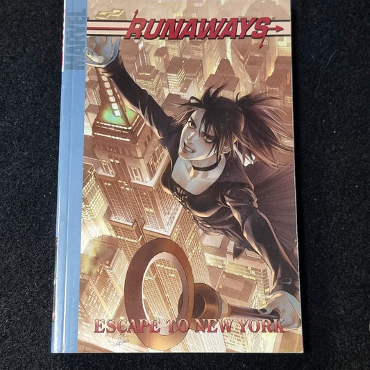 RUNAWAYS Escape to New York 1st Print Paperback