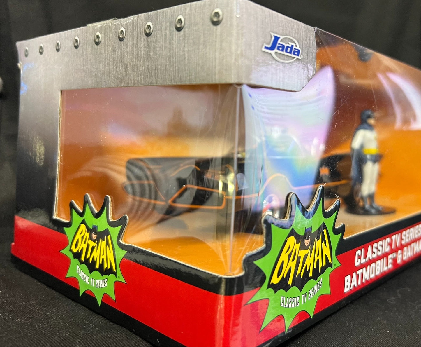 1:24 1966 Batmobile w/Batman Figurine -- Classic TV Series -- JADA