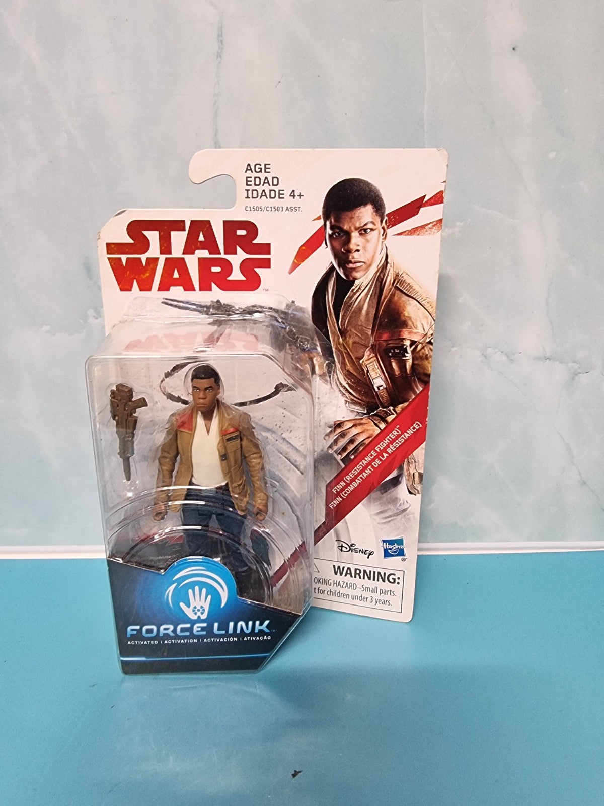 Jedi Finn Resistance Fighter Star Wars 3.75" Figure Force Link 2017 Hasbro