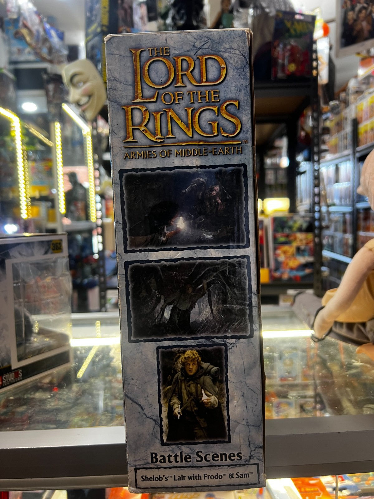 the Lord of the Rings Frodo and Sam with Shelob's Lair Battle Scene tpy boz